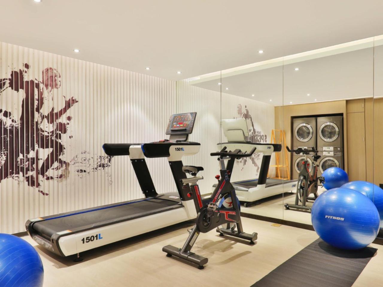 Crystal Orange - The Bund Jinling East Road 4* Shanghai